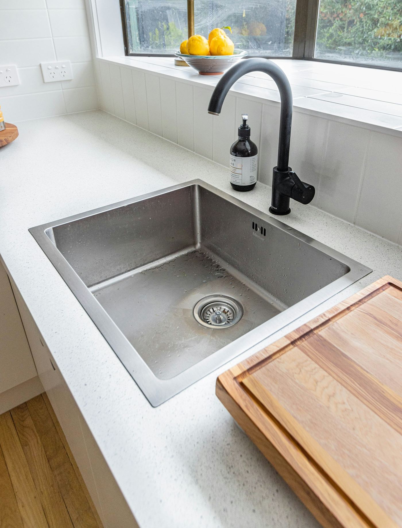 Undermount sink + faucet in Riverton