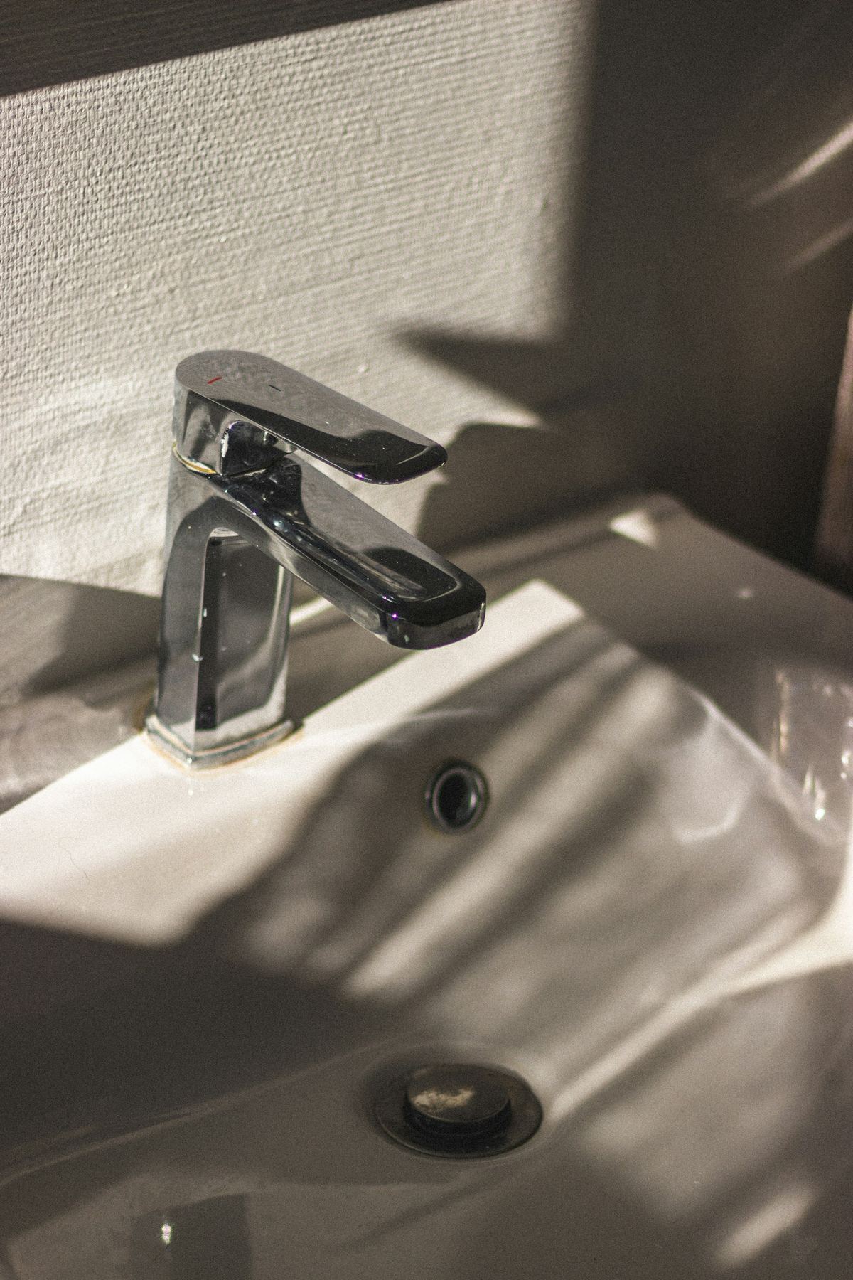 Slow bathroom drain in Ashford