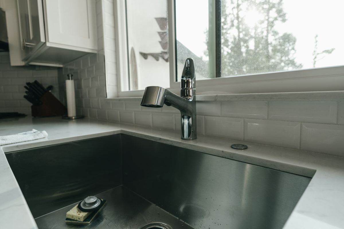 After: the finished kitchen sink under the window