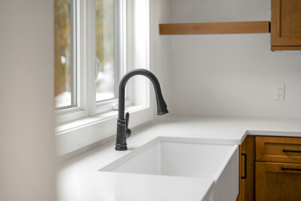 Farmhouse sink install in Westbury